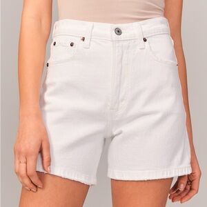 Abercrombie High Rise Dad Short - NWT White Size 25